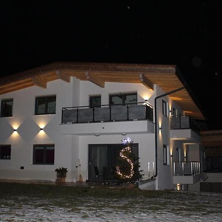 Apartamento Alpinjuwel In Hippach Exterior foto
