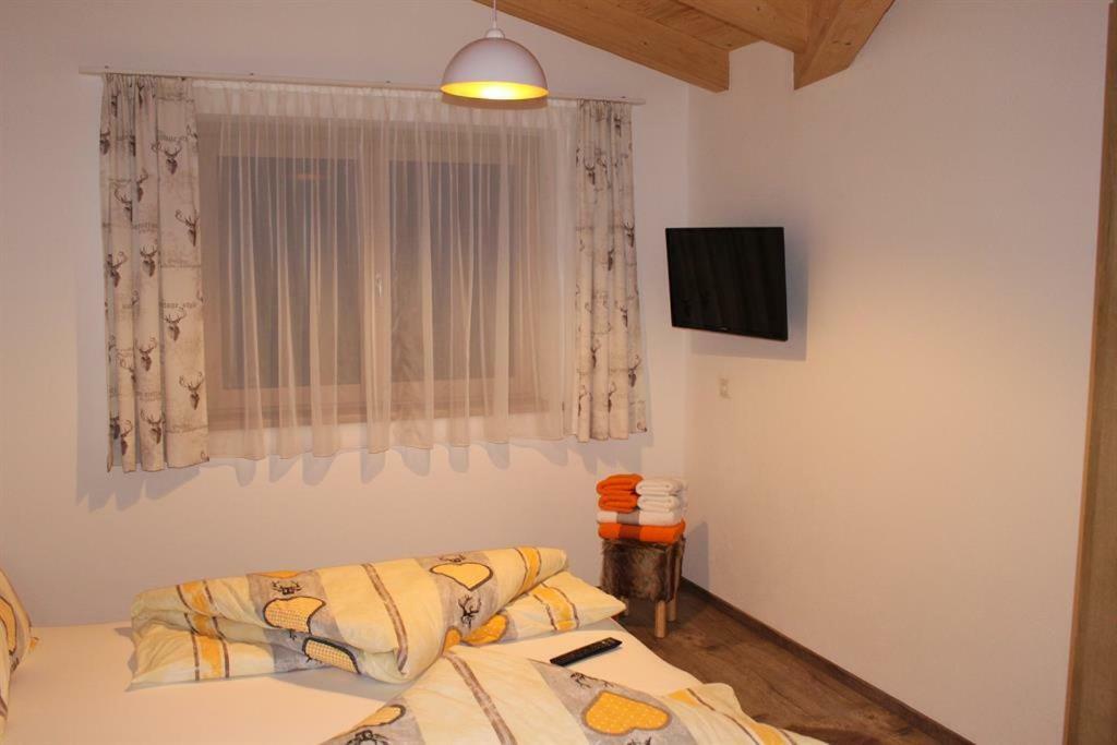 Apartamento Alpinjuwel In Hippach Exterior foto