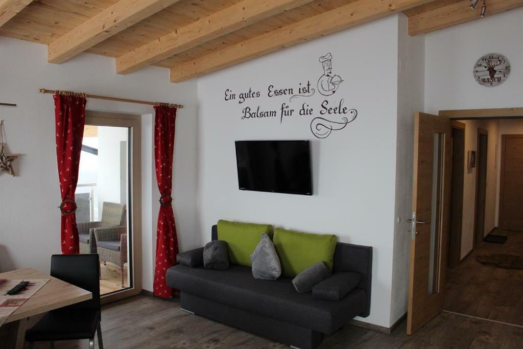 Apartamento Alpinjuwel In Hippach Exterior foto